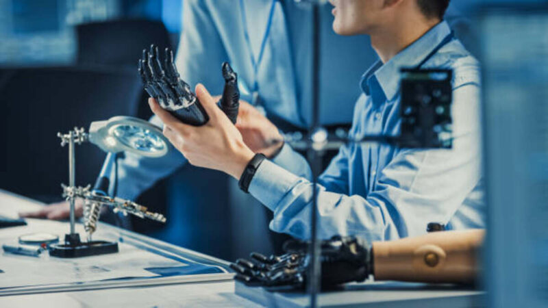 Advancements in Precision Optical Component Manufacturing