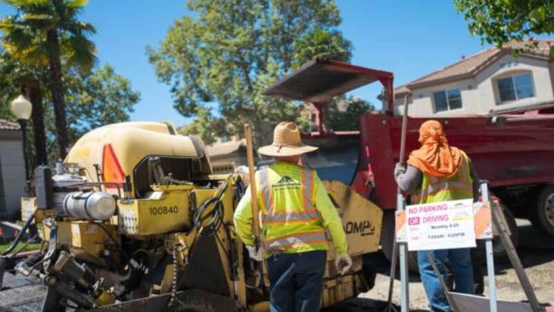Choosing the Right Asphalt Contractor in Fontana
